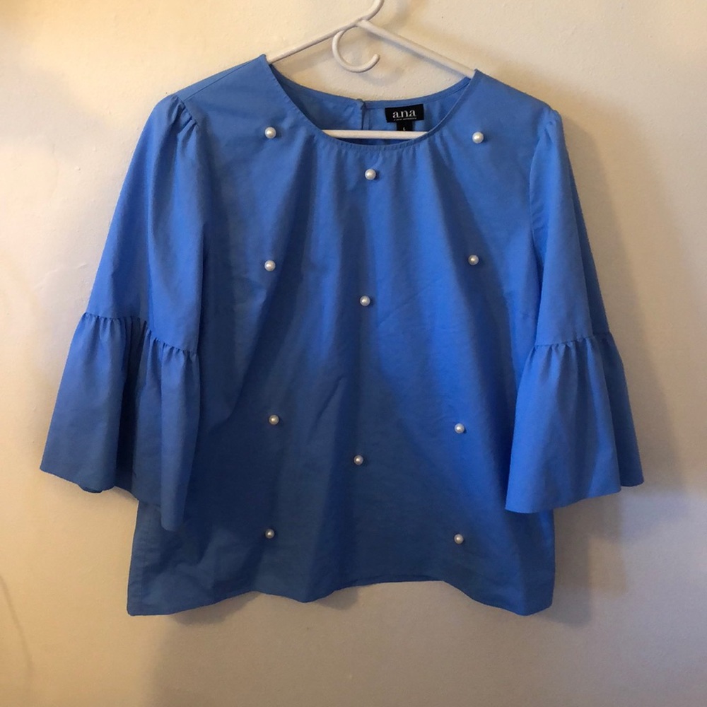 Puff sleeve pearl shirt
